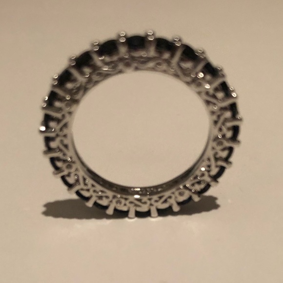 925 Silver Black Sapphire Eternity Ring - Picture 4 of 8